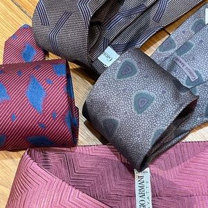 Lots of 4 Giorgio Armani silk ties for upcycle